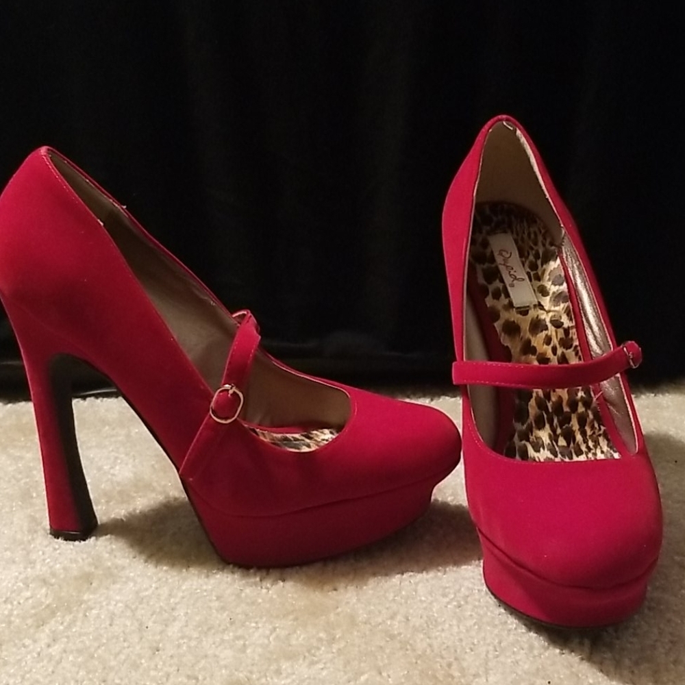 Red Pinup Heels